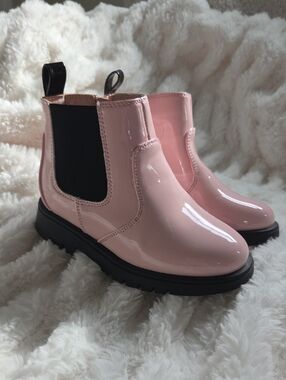GAP Pink Patent Chelsea Boots for Kids